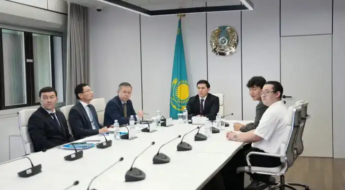 Министр туризма и спорта провёл личный приём граждан (2)