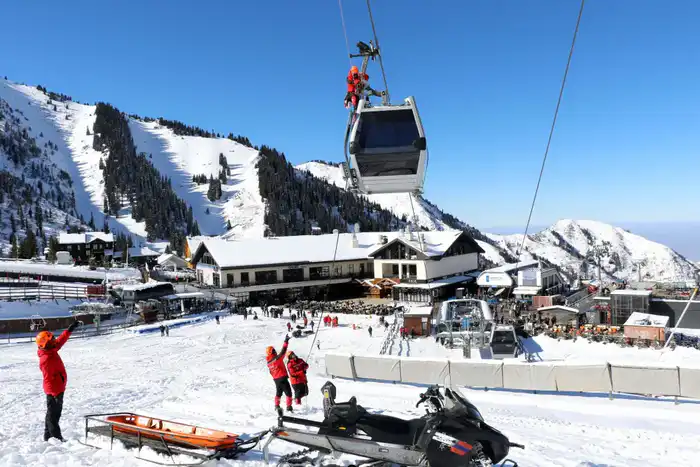 Международные учения по зимней готовности: взаимодействие спасателей в условиях суровых климатических испытаний