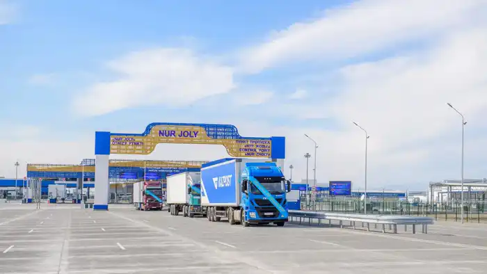 Ситуация на пункте пропуска Нур жолы и оптимизация лимита грузовых автомобилей