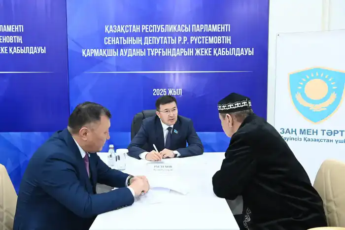 50 вопросов: жители Кармакшинского района на приеме