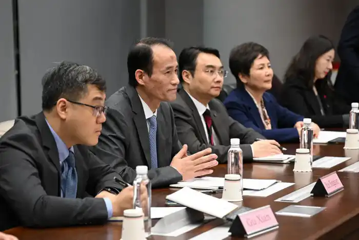 Обсуждение модернизации городской инфраструктуры Алматы с участием китайской строительной компании