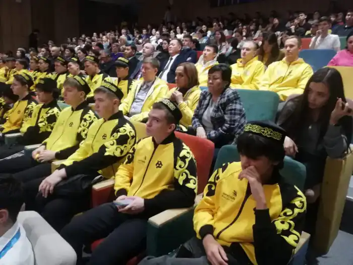 В Костанае прошёл патриотический форум, посвящённый повышению престижа рабочих профессий и вдохновению молодёжи