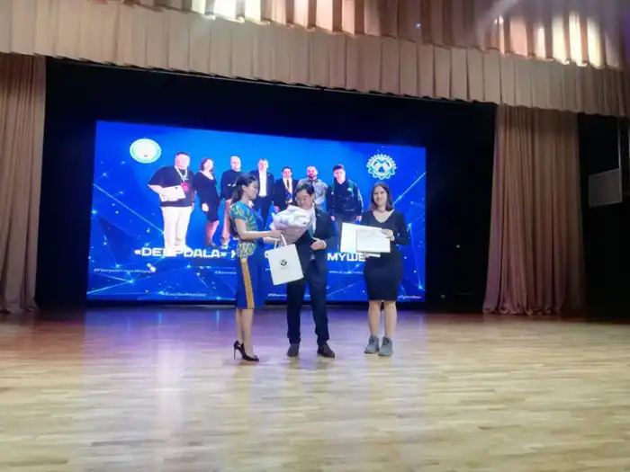 В Костанае прошёл республиканский патриотический форум «Ел тірегі – еңбек адамы» в честь Года рабочих профессий (6)