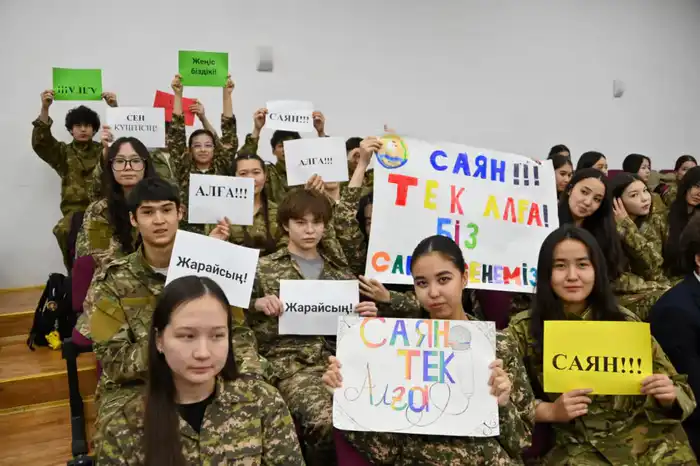 Песни, которые зажигают: финал патриотического конкурса!