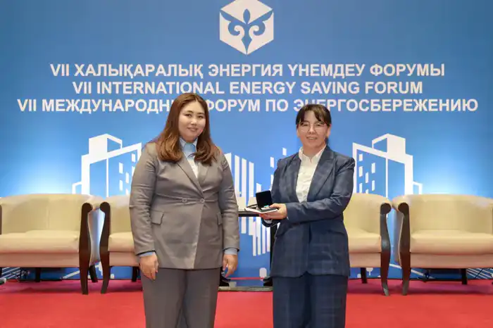 В Астане состоялся VII Международный форум по энергосбережению в рамках Energy Saving Week – 2025 (7)