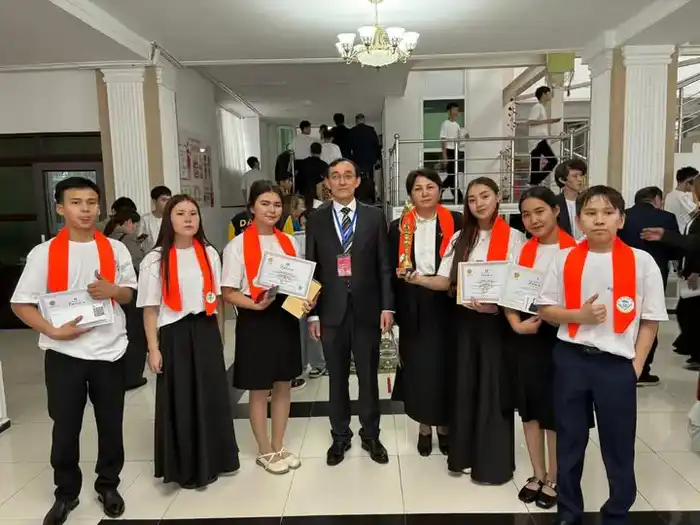 Звёзды Туркестанской области засияли на республиканском конкурсе искусств "Акберен"