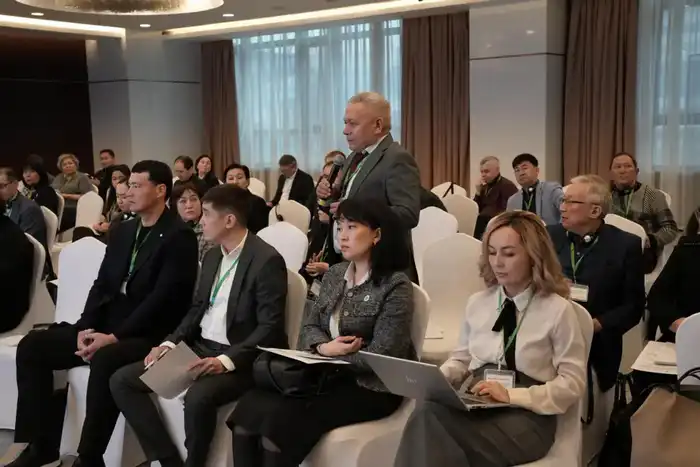 12 ноября 2025 года в г. Астана проходило заключительное совещание по утверждению обновленного Национального плана выполнения обязательств Стокгольмской конвенции о стойких органических загрязнителях (2)