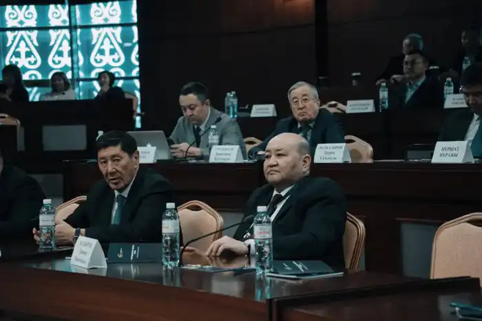 В Астане состоялся первый Форум учёных-соотечественников (5)