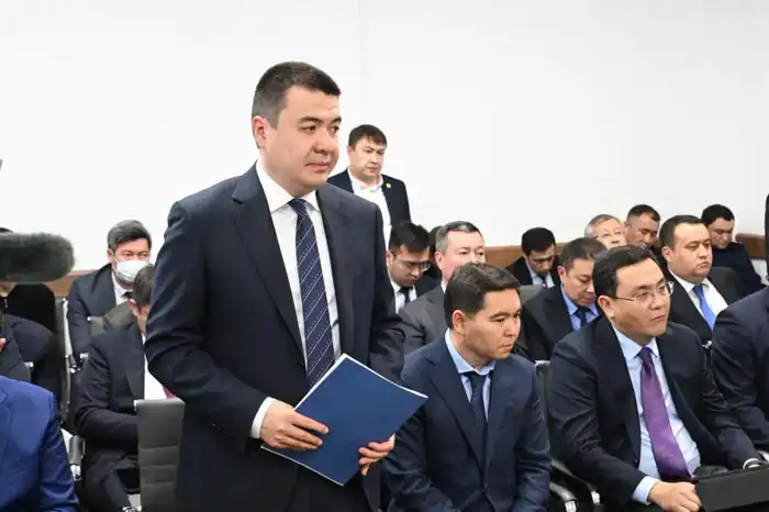 Аким Алматы провел личный прием граждан: рассмотрены вопросы жителей по развитию инфраструктуры, благоустройству и соцподдержке (2)