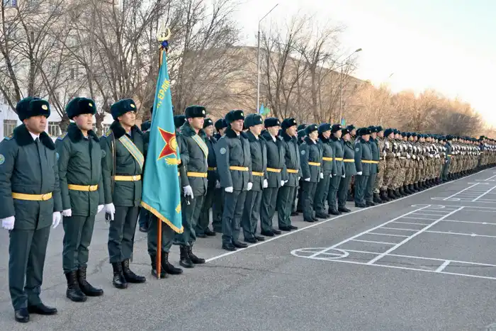 В Алматы более 1500 десантников принесли присягу