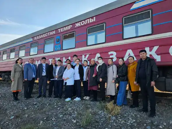 «САЛАМАТТЫ ҚАЗАҚСТАН» МЕДИЦИНСКИЙ ПОЕЗД ПРИБЫЛ В ОТЫРАРСКИЙ РАЙОН (2)