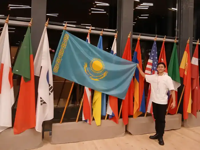 Танец к успеху: казахский студент завоевал бронзу! Шымкенте