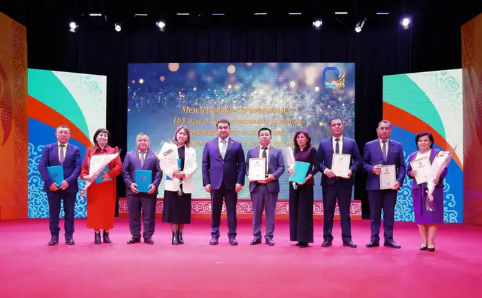 В ТУРКЕСТАНЕ ОТМЕТИЛИ 105-ЛЕТИЕ СЛУЖБЫ СТАТИСТИКИ (6)