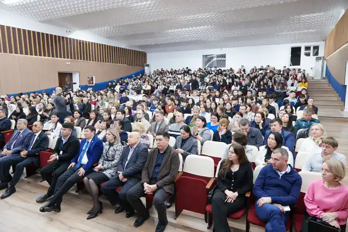 СОСТОЯЛАСЬ ВСТРЕЧА ВИЦЕ-МИНИСТРА НАУКИ И ВЫСШЕГО ОБРАЗОВАНИЯ С НАСЕЛЕНИЕМ СЕВЕРО-КАЗАХСТАНСКОЙ ОБЛАСТИ (5)