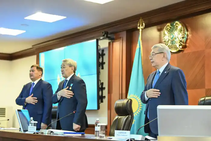 В Кызылорде ветераны и власть: союз, крепкий как дуб