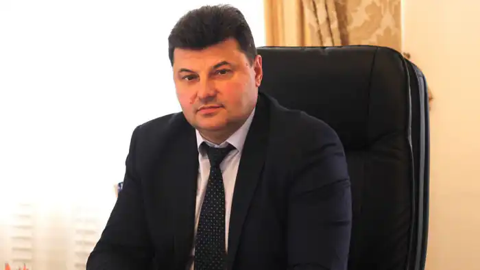 Кадровый голод в Рудном: Аким города Виктор Ионенко о нехватке специалистов в отделе строительства