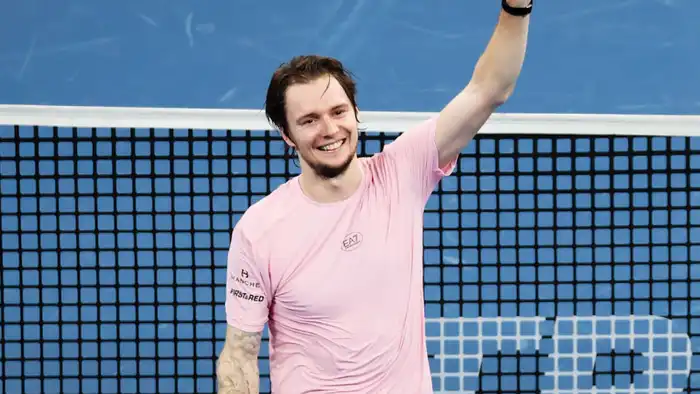 Александр Бублик: Рекордный заработок и полуфинал на турнире Paris Masters