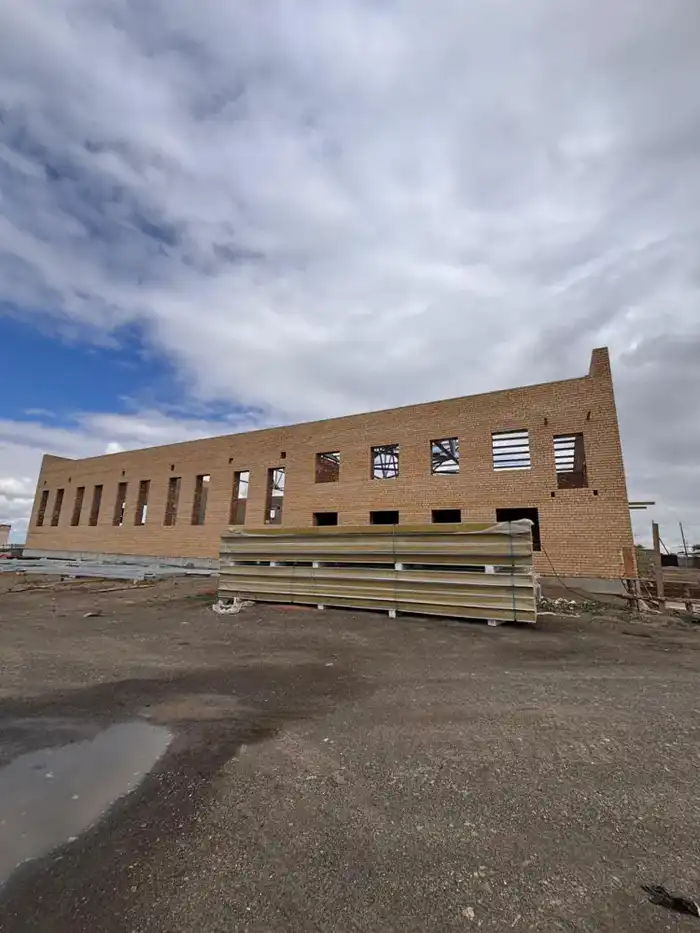 В Аксуатском районе строятся новые спортивные объекты (4)