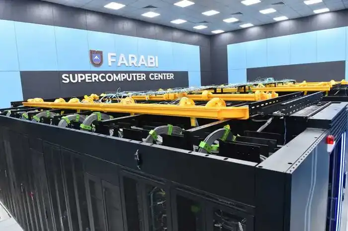 Суперкомпьютер КазНУ станет ядром исследований и ИИ-разработок для энергетики (6)