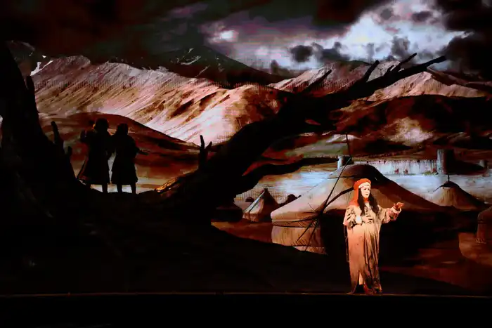 В Узбекистане с триумфом прошла премьера оперы «Хан Сұлтан. Алтын Орда» (5)