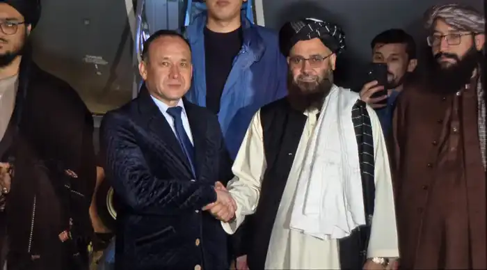 Казахстан направил гуманитарную миссию в Афганистан (4)