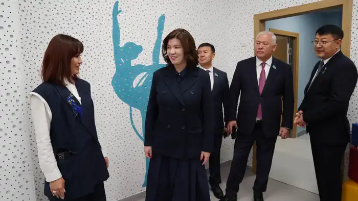 В Кызылординской области открылась десятая «Келешек мектебі» – министр просвещения Жулдыз Сулейменова посетила регион с рабочим визитом (2)