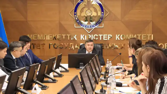 На перекрестке налоговых реформ: круглый стол «Клуба успешных бухгалтеров»