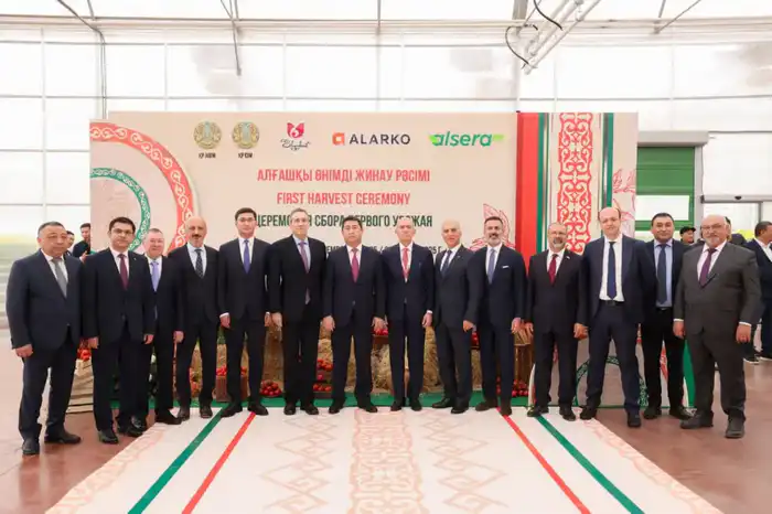 В ШЫМКЕНТЕ ПОЛУЧИЛИ ПЕРВЫЙ УРОЖАЙ ТОМАТОВ В ТЕПЛИЧНОМ КОМПЛЕКСЕ «ALSERA KZ» (6)