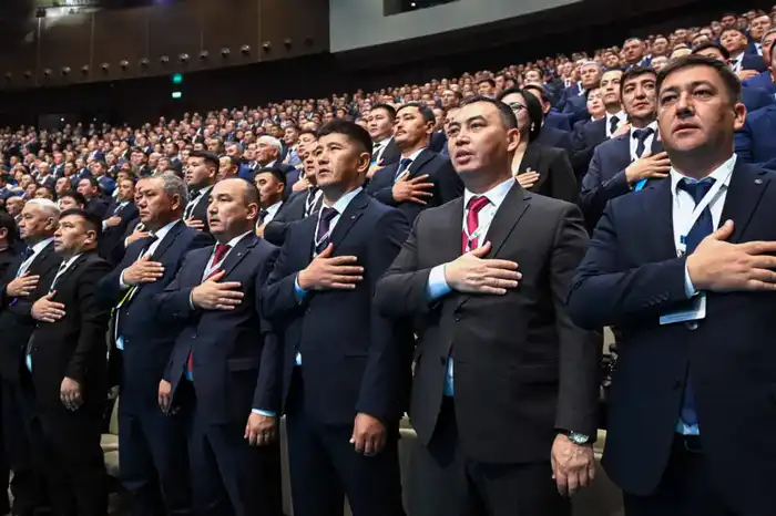 В Астане стартовала диалог-платформа с участием 108 акимов из Актюбинской области.