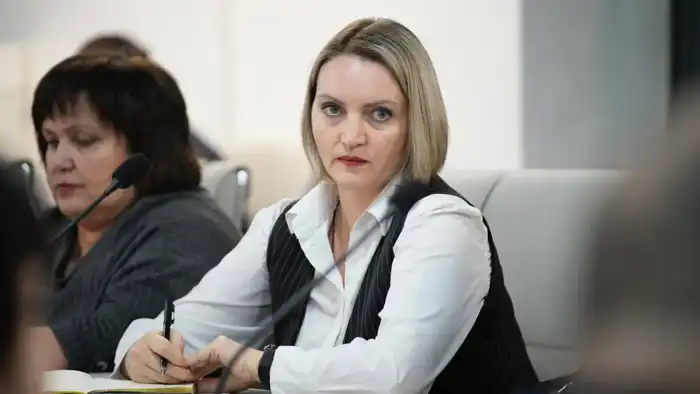 В районе Алтай прошла встреча населения с советником Президента РК (5)