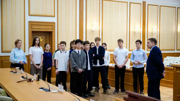 Экскурсия для студентов в Конституционном Суде Астаны