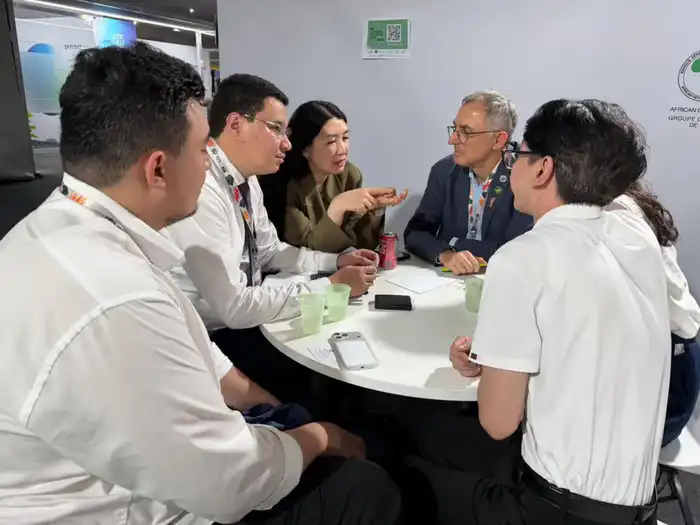 Вице-министр Казахстана Мансур Ошурбаев встретился с Жан-Пьерро Насси для обсуждения климатической политики