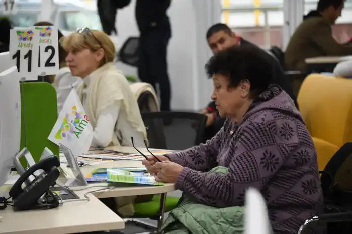 В Алматы усиливают социальную поддержку и адресную помощь семьям (3)