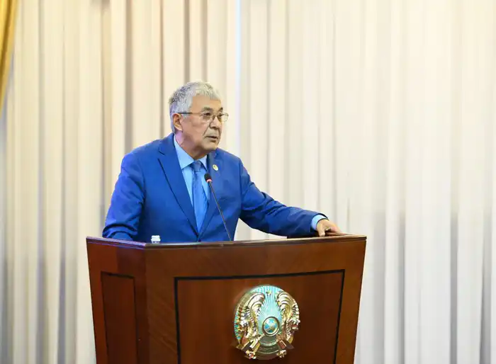 Состоялась республиканская научно-познавательная конференция «Еркін Әуелбеков: заманның заңғар тұлғасы» (4)