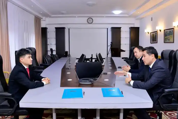 Меморандум о сотрудничестве для повышения финансовой грамотности студентов КазНПУ имени Абая