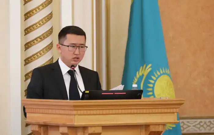 Направления развития Мангистау обсудили на сессии маслихата (6)