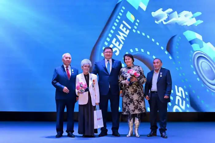 Телеканал «SEMEI» отметил 60-летний юбилей (8)