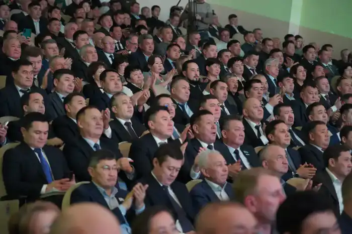 Рекордный урожай и громкое признание: в Акмолинской области наградили лучших аграриев (7)