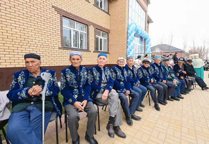 В селе Бестам Шиелийского района открылся клуб на 150 мест (8)