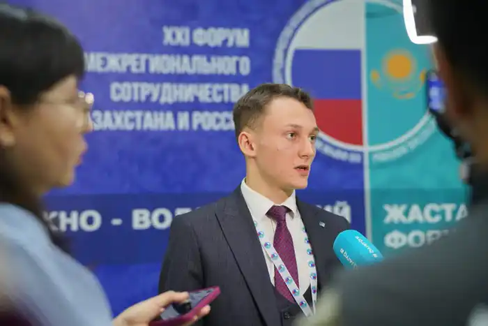 Светлое будущее: молодёжь Казахстана и России сплетают нити дружбы