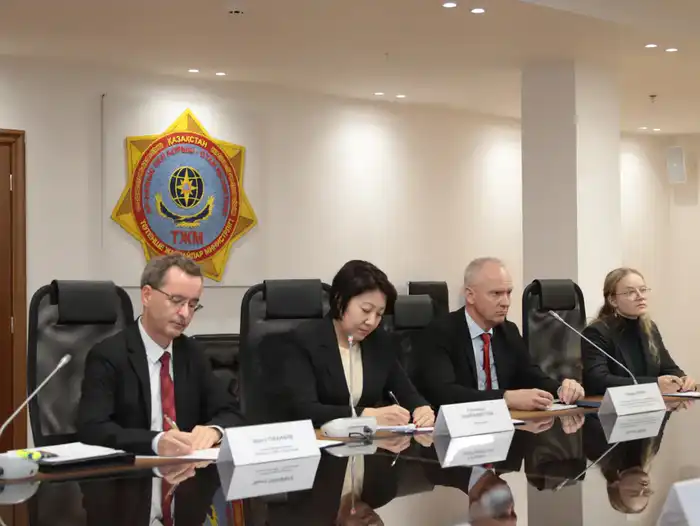 Встреча представителей МЧС Казахстана с делегацией Посольства Федеративной Республики Германия (2)