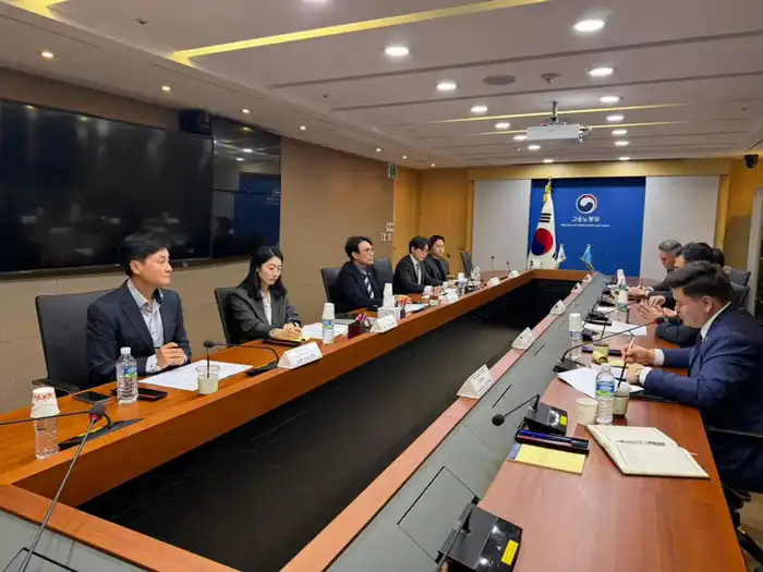 Аскарбек Ертаев обсудил с коллегами из Кореи вопросы трудовой миграции и подготовку учебных центров для кандидатов