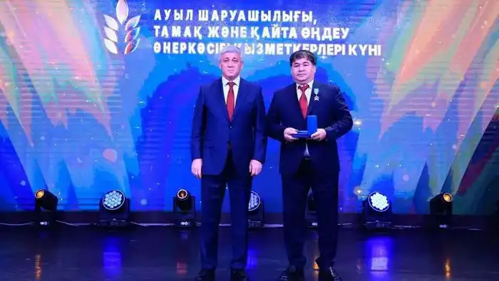 В Карагандинской области наградили лучших работников сельского хозяйства (9)