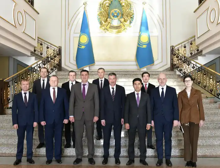 Казахско-российские консультации: укрепление безопасности в условиях глобальных угроз