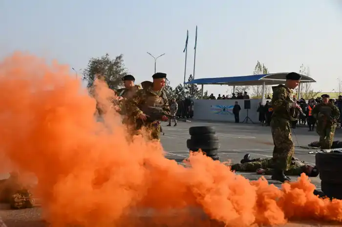 В Мангистауской области более 700 новобранцев приняли Военную присягу (7)