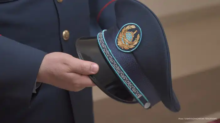 В Актау разгорелся шторм: глава полиции и его команда попали под следствие за создание 'полиции в погонах' – комиссия МВД на страже закона