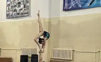 В Караганде проходит чемпионат РК по спортивной акробатике с участием более 80 спортсменов