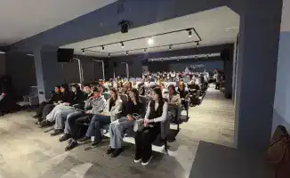 Цифровая грамотность для студентов Астаны