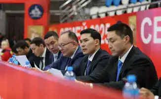 Первый день чемпионата Казахстана по дзюдо: Ербол Мырзабосынов наградил победителей