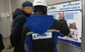 Дубаев Р.К. посетил завод по производству прокаленного нефтяного кокса в Павлодарской области для обсуждения вопросов безопасности